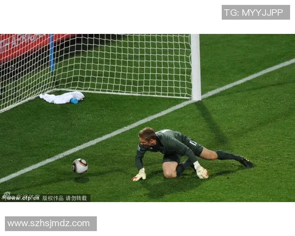 足球场上的十大低级失误球员盘点 这些糟糕时刻令人唏嘘
